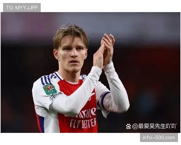 阿森纳右路成倒三角主要策源地 萨卡与厄德高配合默契